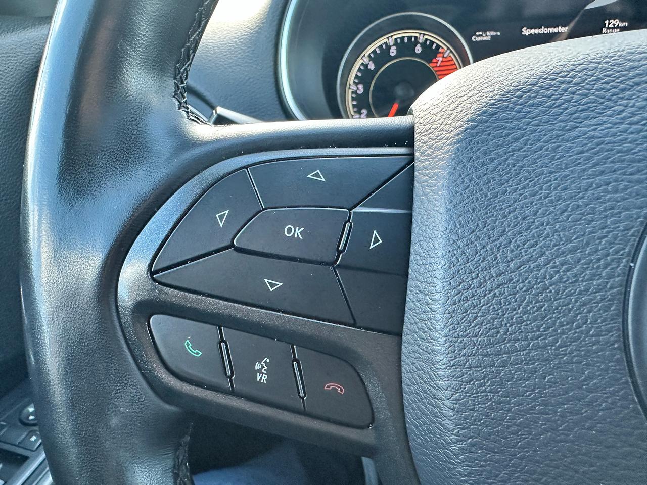 2020 Jeep Cherokee TrailhawkElite4x4 HTD/CLD-LTH PanoRoof PwrGate NAV Photo