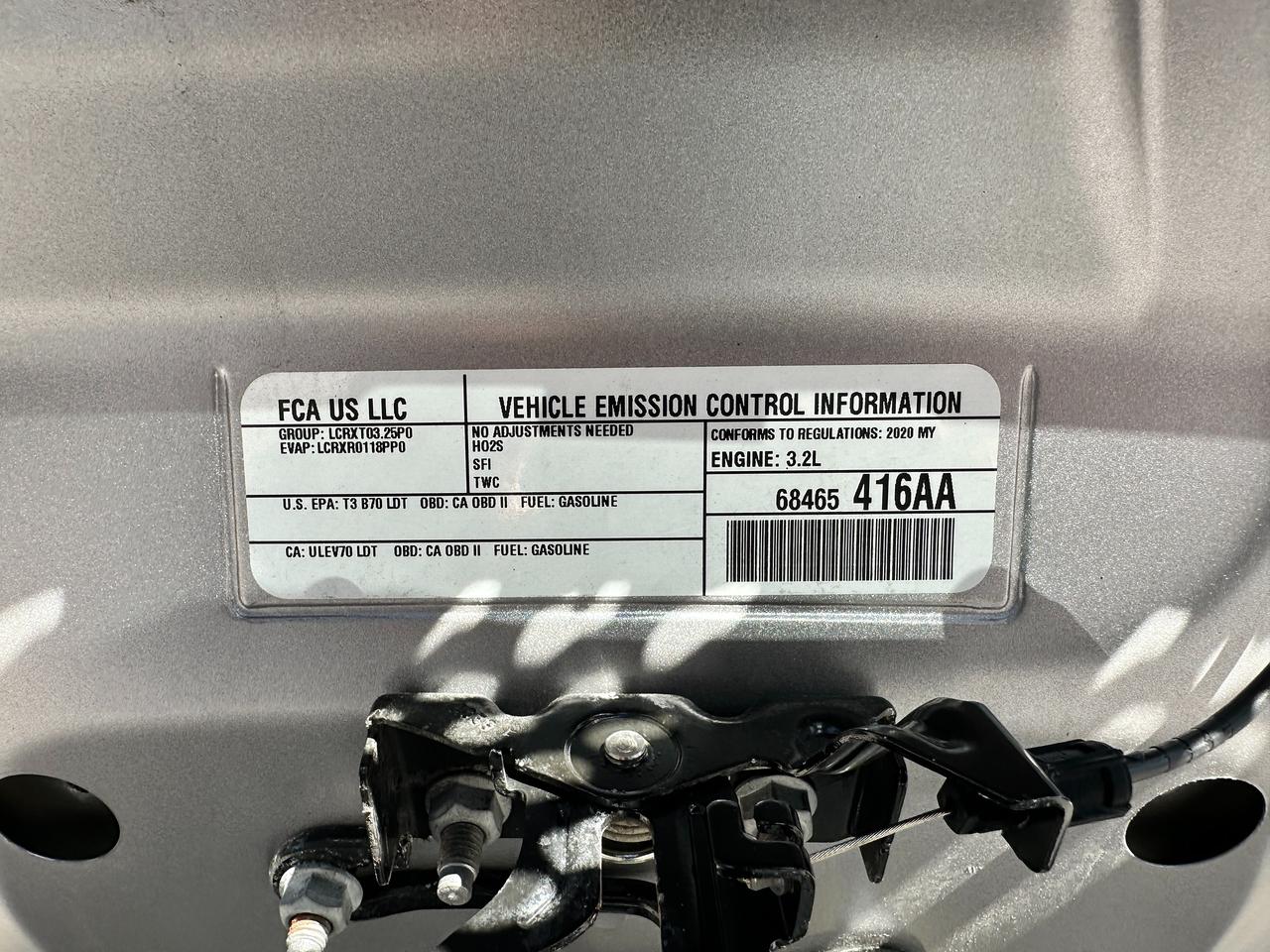 2020 Jeep Cherokee TrailhawkElite4x4 HTD/CLD-LTH PanoRoof PwrGate NAV Photo