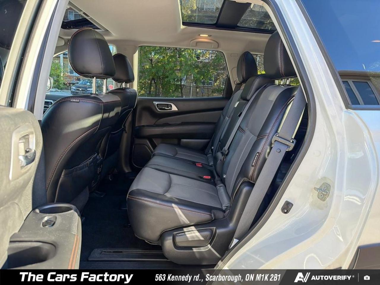 2019 Nissan Pathfinder SL ROCK CREEK 360 Camera 7-PASS / No Accident! Photo