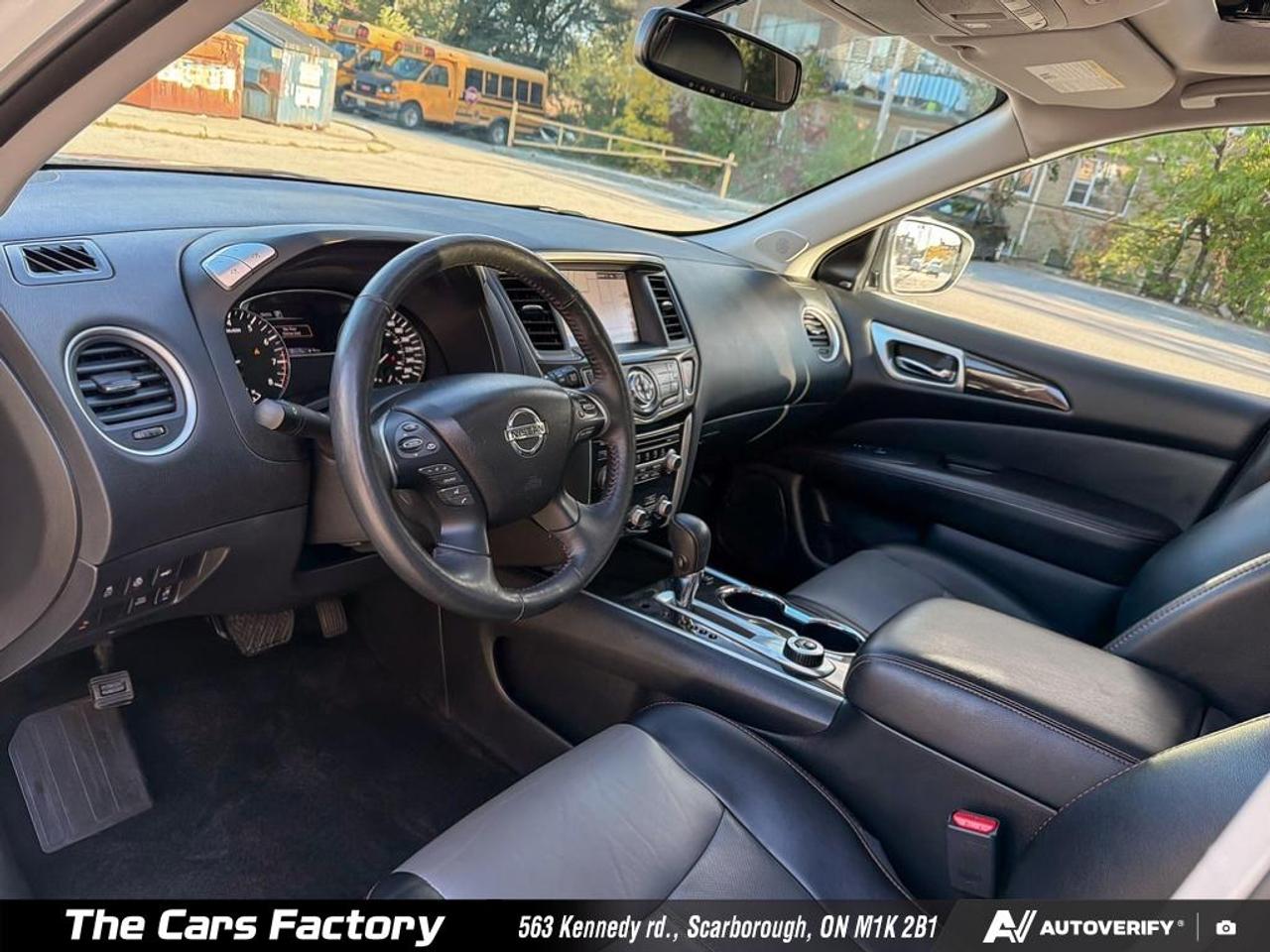 2019 Nissan Pathfinder SL ROCK CREEK 360 Camera 7-PASS / No Accident! Photo