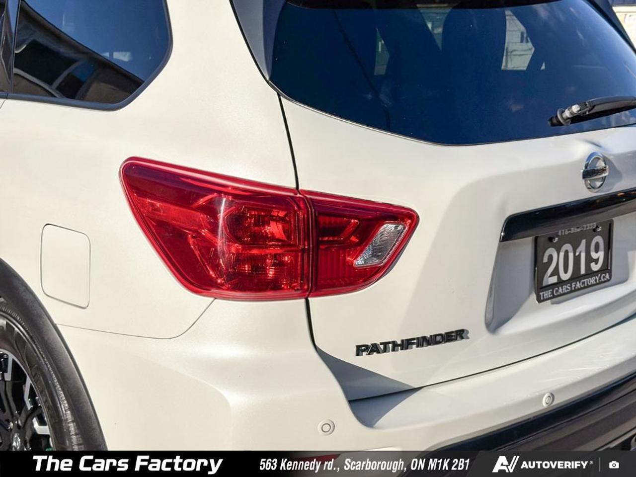 2019 Nissan Pathfinder SL ROCK CREEK 360 Camera 7-PASS / No Accident! Photo