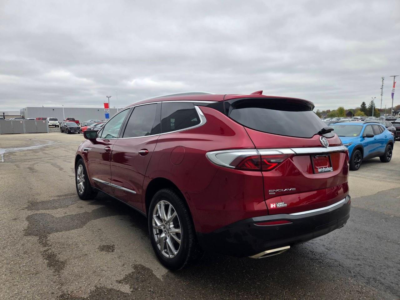 2023 Buick Enclave Premium AWD Photo
