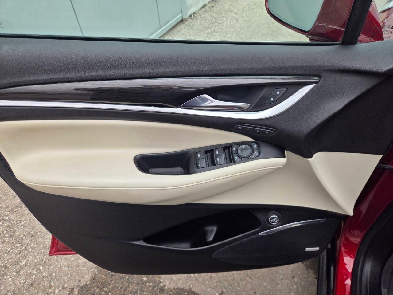 2023 Buick Enclave Premium AWD Photo