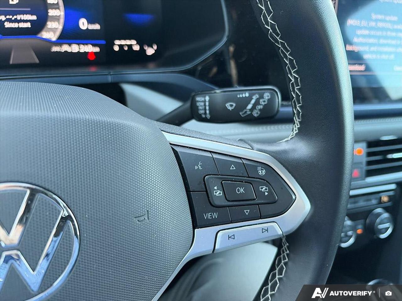 2024 Volkswagen Taos Comfortline SPEED-SENSING STEERING | ADAPTIVE CRUISE Photo