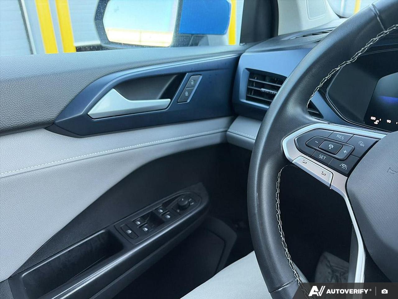 2024 Volkswagen Taos Comfortline SPEED-SENSING STEERING | ADAPTIVE CRUISE Photo