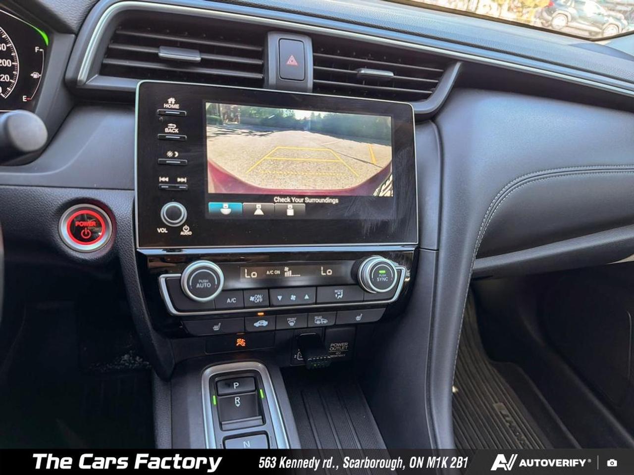 2019 Honda Insight Touring HYBRID Leather / S.Roof / Apple Carplay! Photo