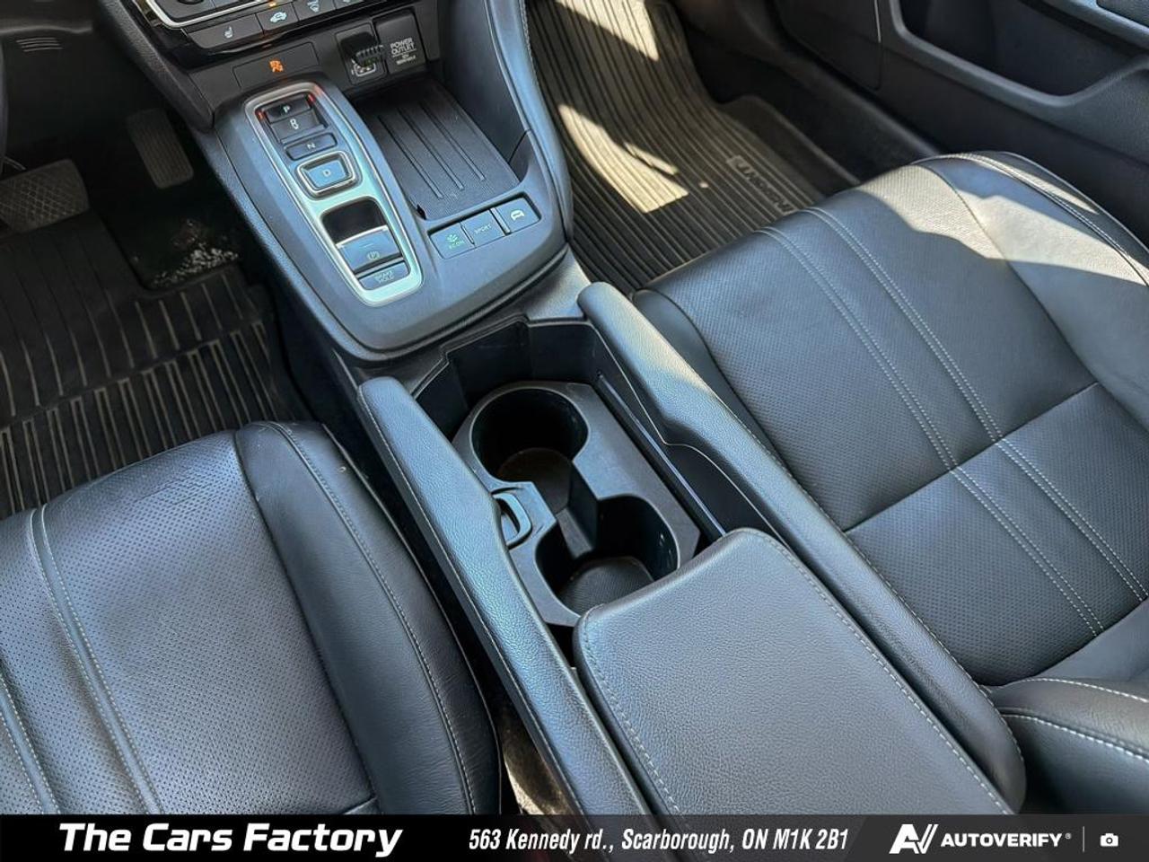 2019 Honda Insight Touring HYBRID Leather / S.Roof / Apple Carplay! Photo