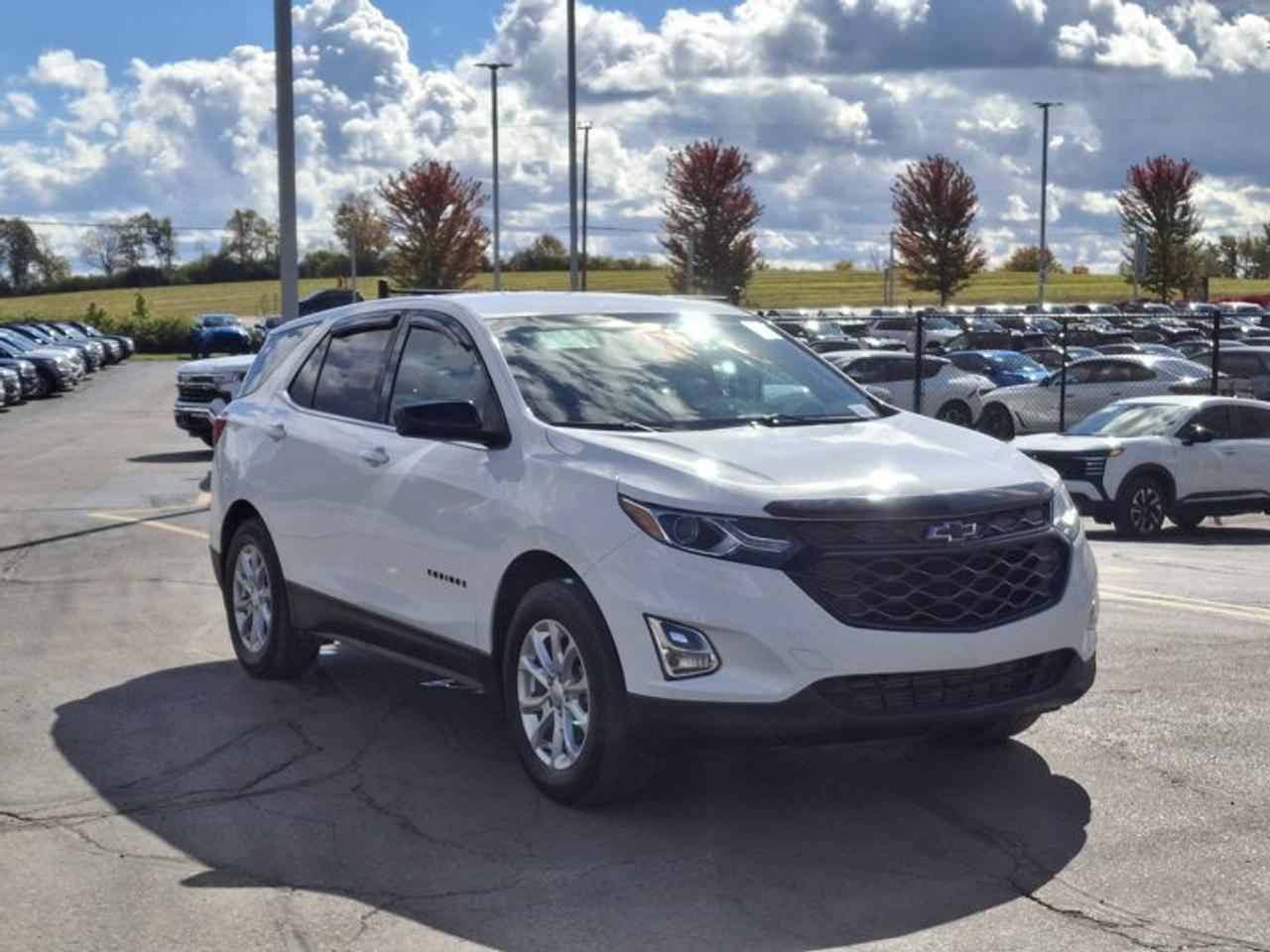 2019 Chevrolet Equinox LT AWD | Black Out Pkg | Heated Seats | Cruise Control | Remote Start | Carplay + Android and More ! Photo