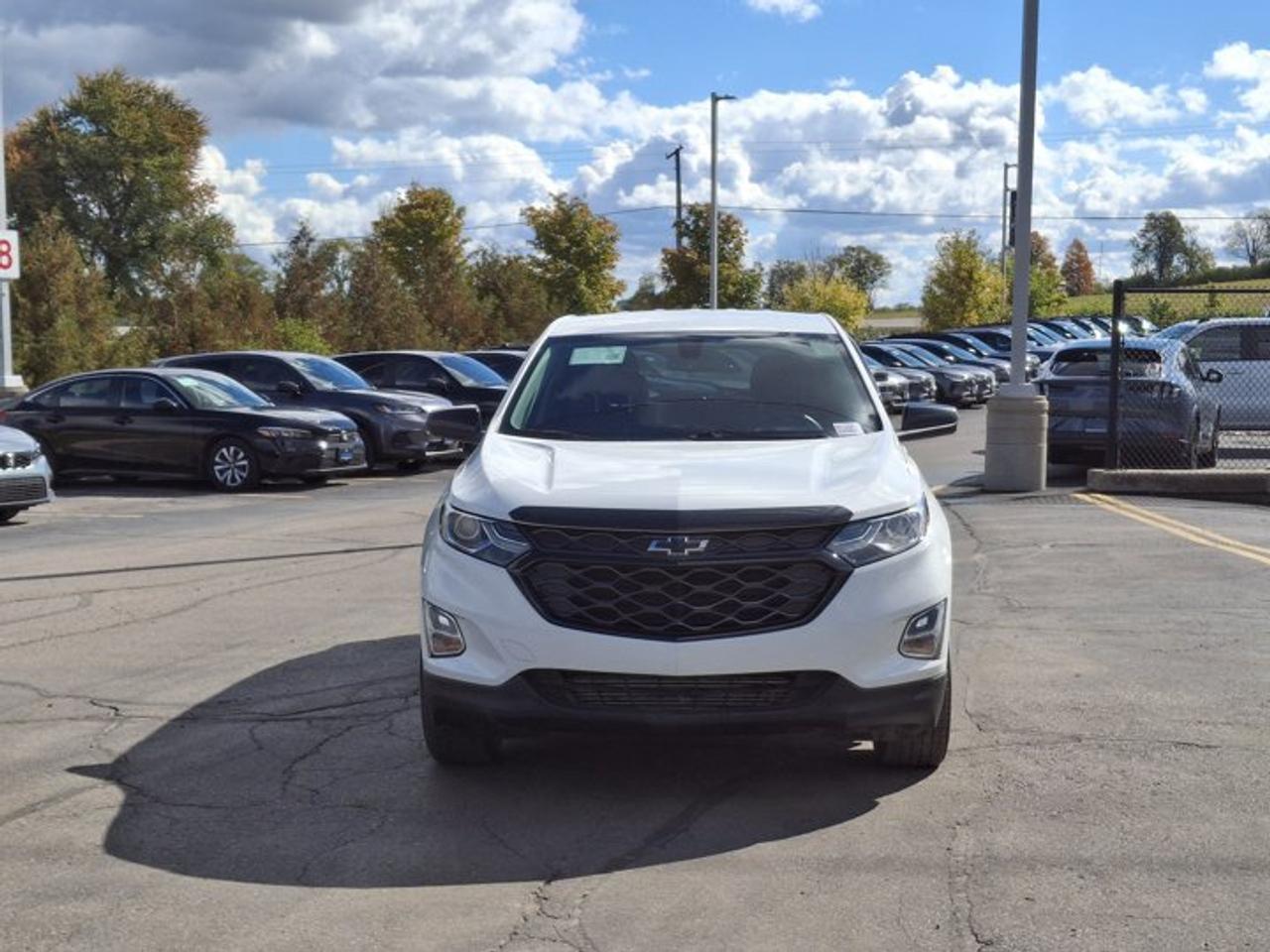 2019 Chevrolet Equinox LT AWD | Black Out Pkg | Heated Seats | Cruise Control | Remote Start | Carplay + Android and More ! Photo