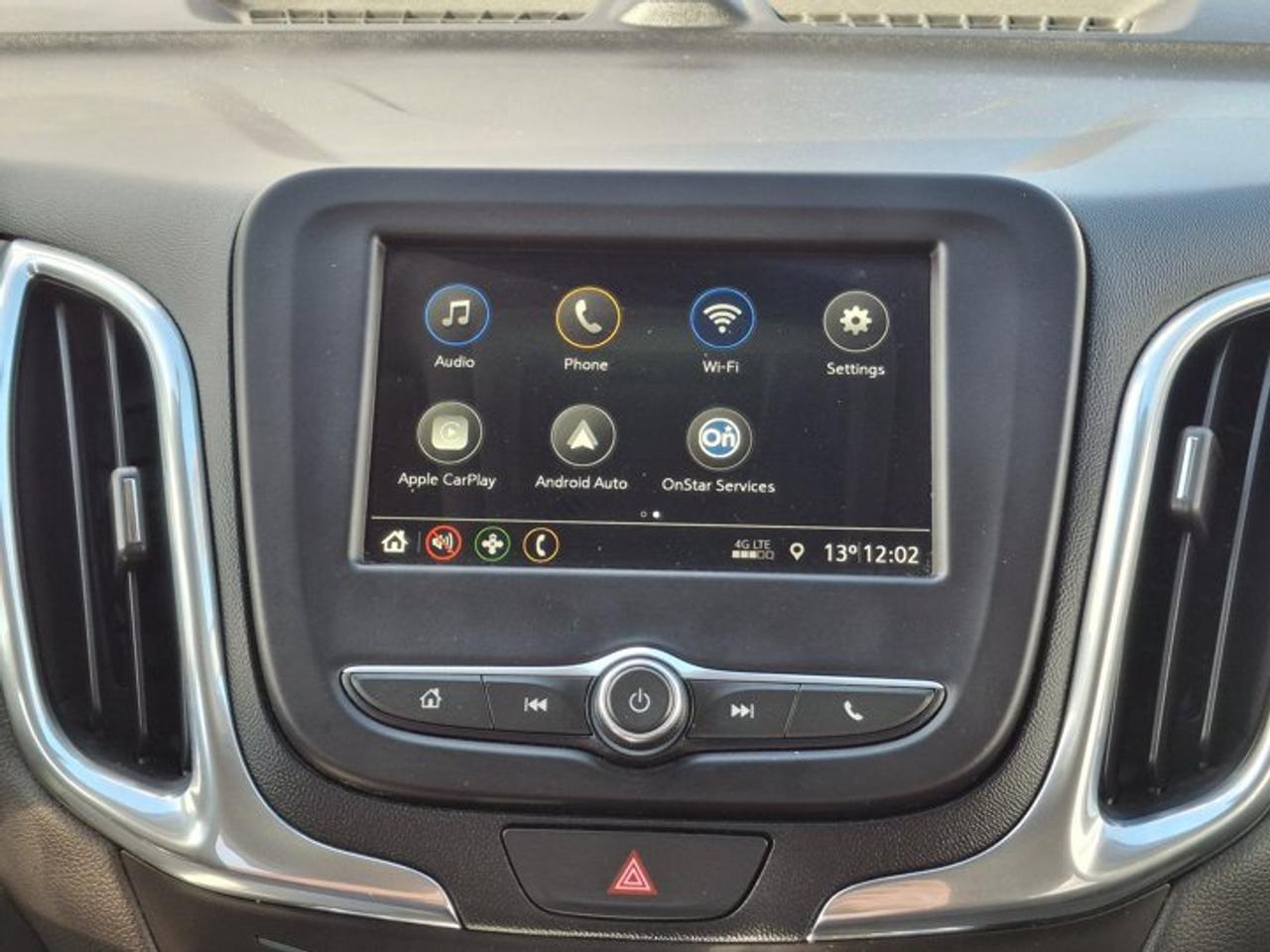 2019 Chevrolet Equinox LT AWD | Black Out Pkg | Heated Seats | Cruise Control | Remote Start | Carplay + Android and More ! Photo