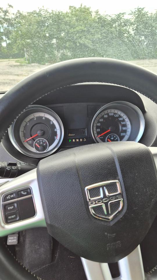 2015 Dodge Grand Caravan SXT Photo
