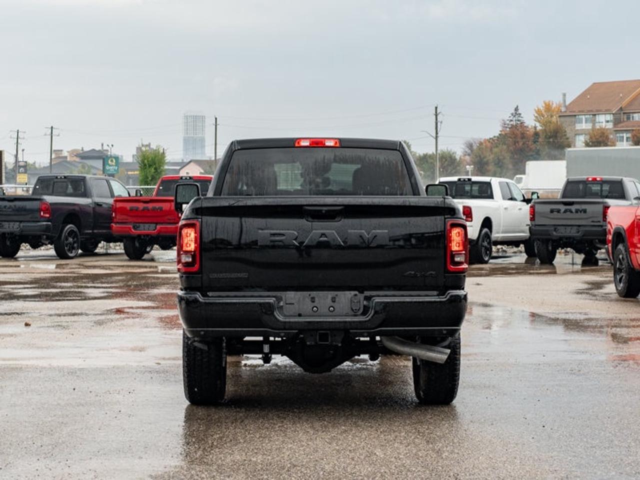 2026 RAM 3500 Big Horn Photo