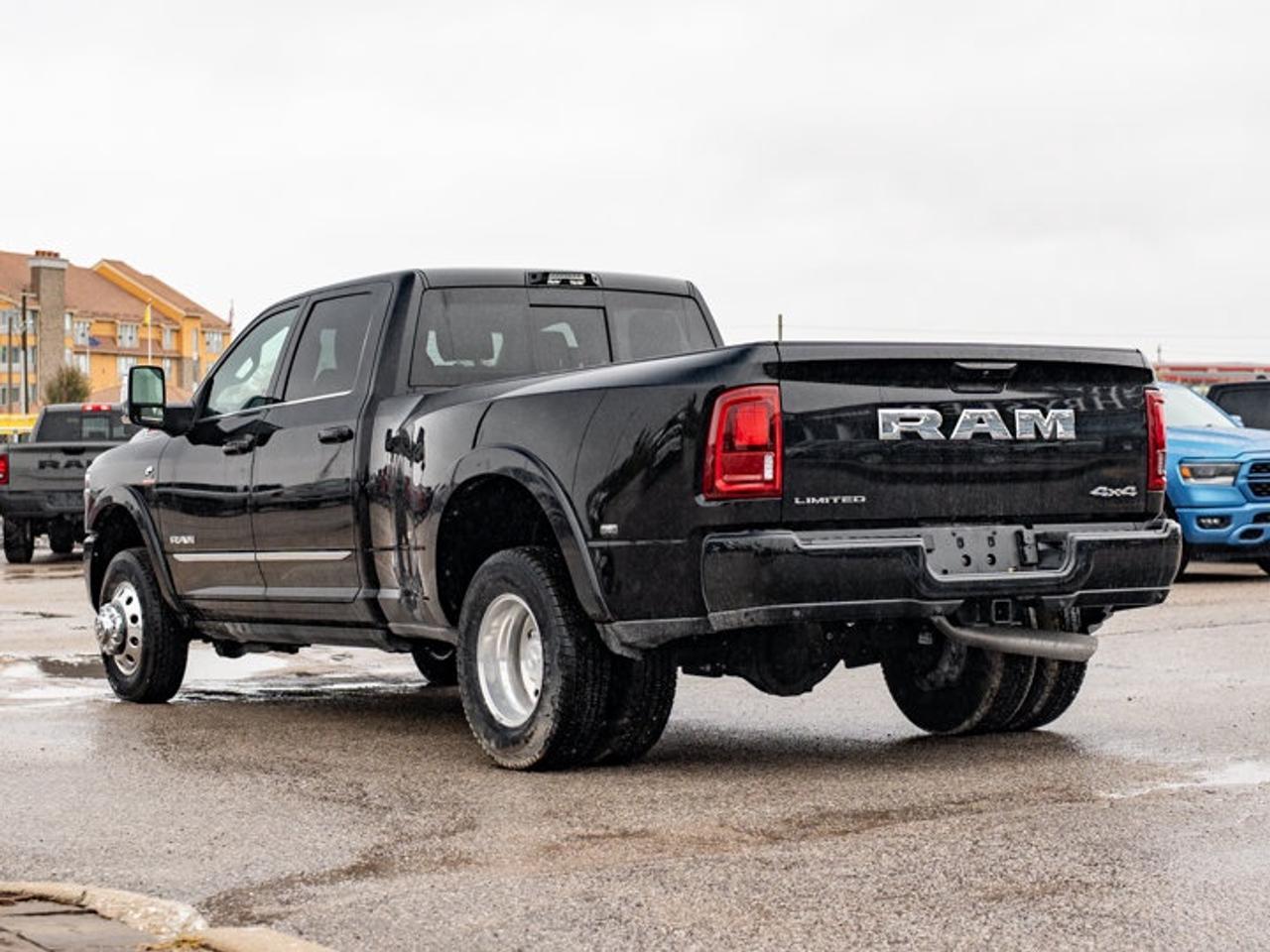 2026 RAM 3500 Limited Photo