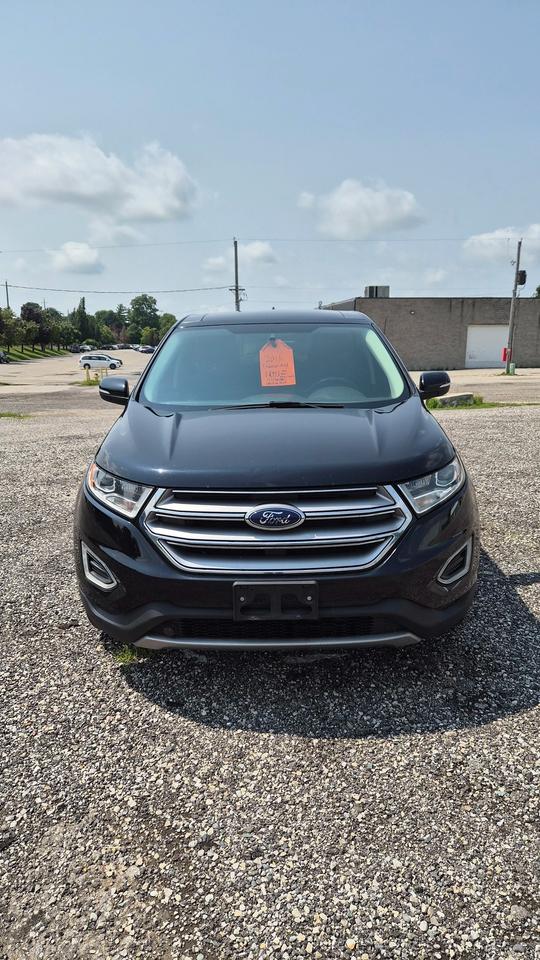 2016 Ford Edge Titanium Photo