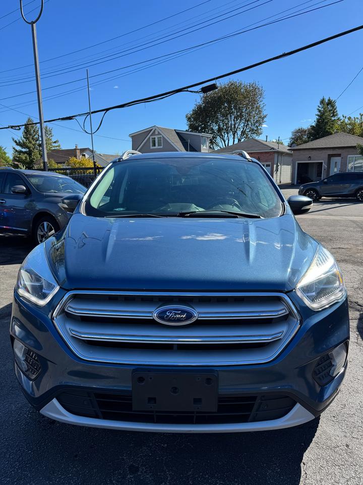 2018 Ford Escape Titanium 4WD | CERTIFIED | LOW KM Photo1