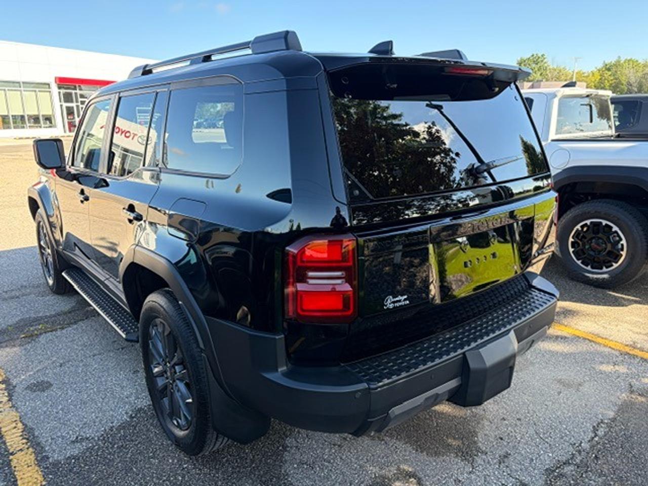 2026 Toyota Land Cruiser Premium Photo