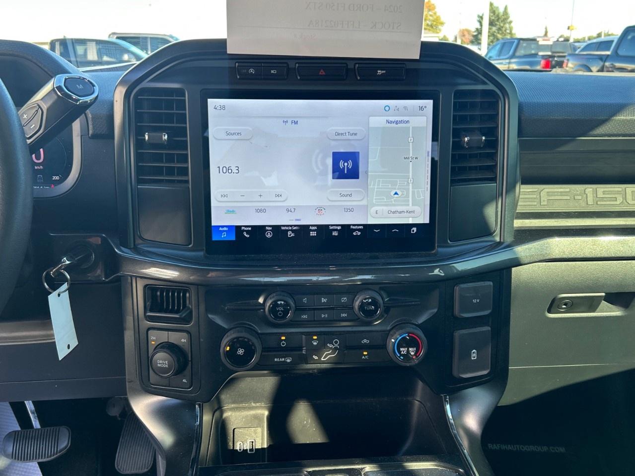 2024 Ford F-150 STX 4WD SuperCrew 5.5' Box Photo
