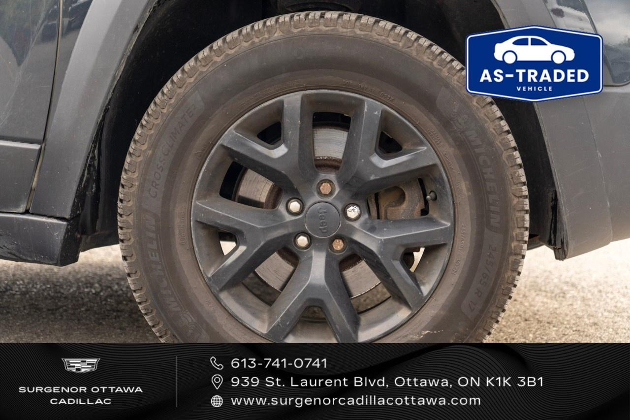 2017 Jeep Cherokee 4WD 4dr Trailhawk Photo5