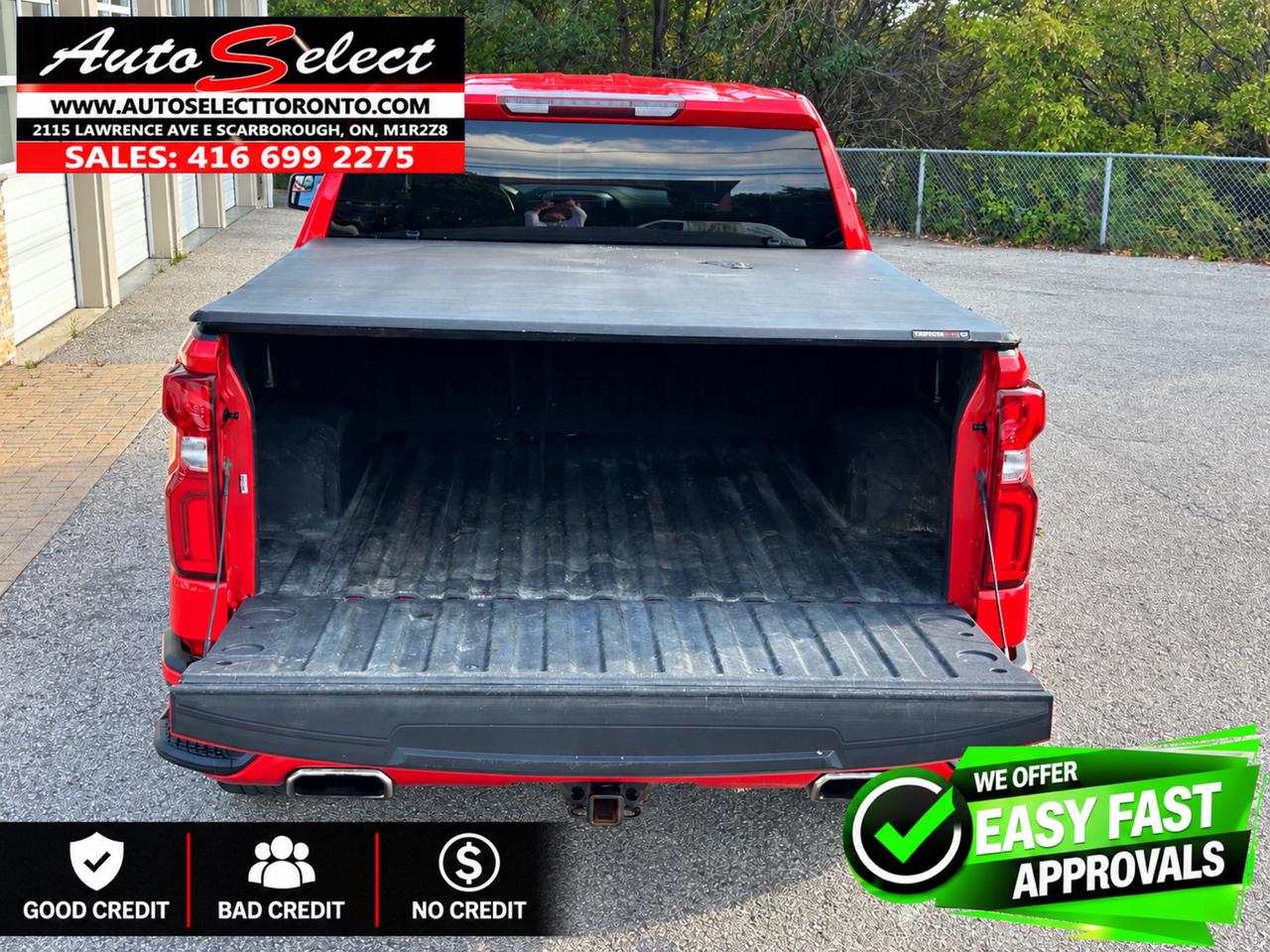2021 Chevrolet Silverado 1500 Custom 4x4 **5.3L V8** Apple Carplay - Well Maintained Photo