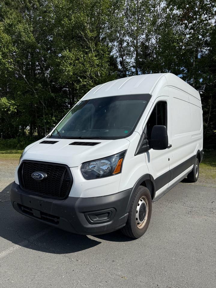 2021 Ford Transit 250 Van Low Roof w/Sliding Pass. 130-in. WB - Photo #4