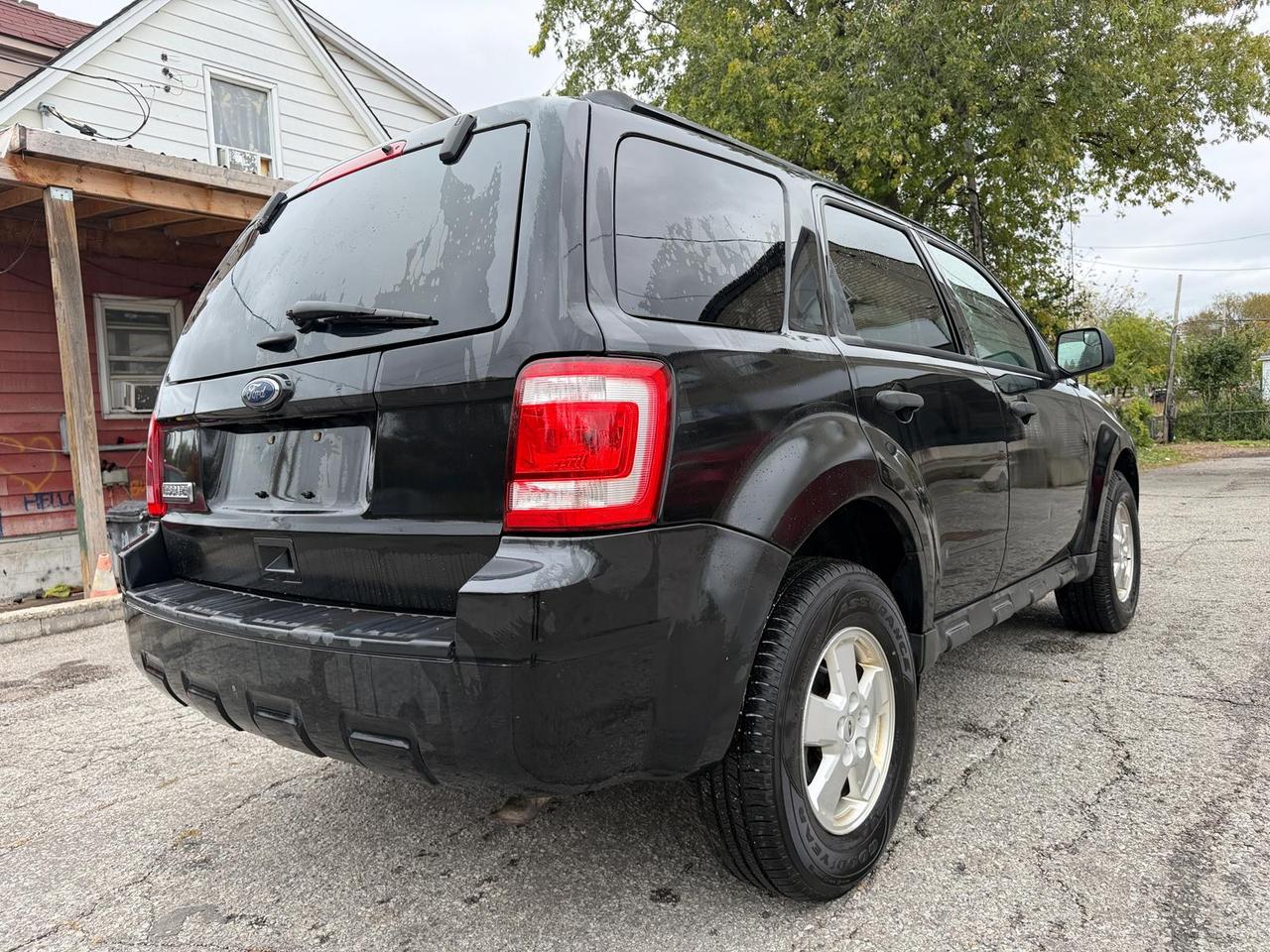 2011 Ford Escape XLT Photo4