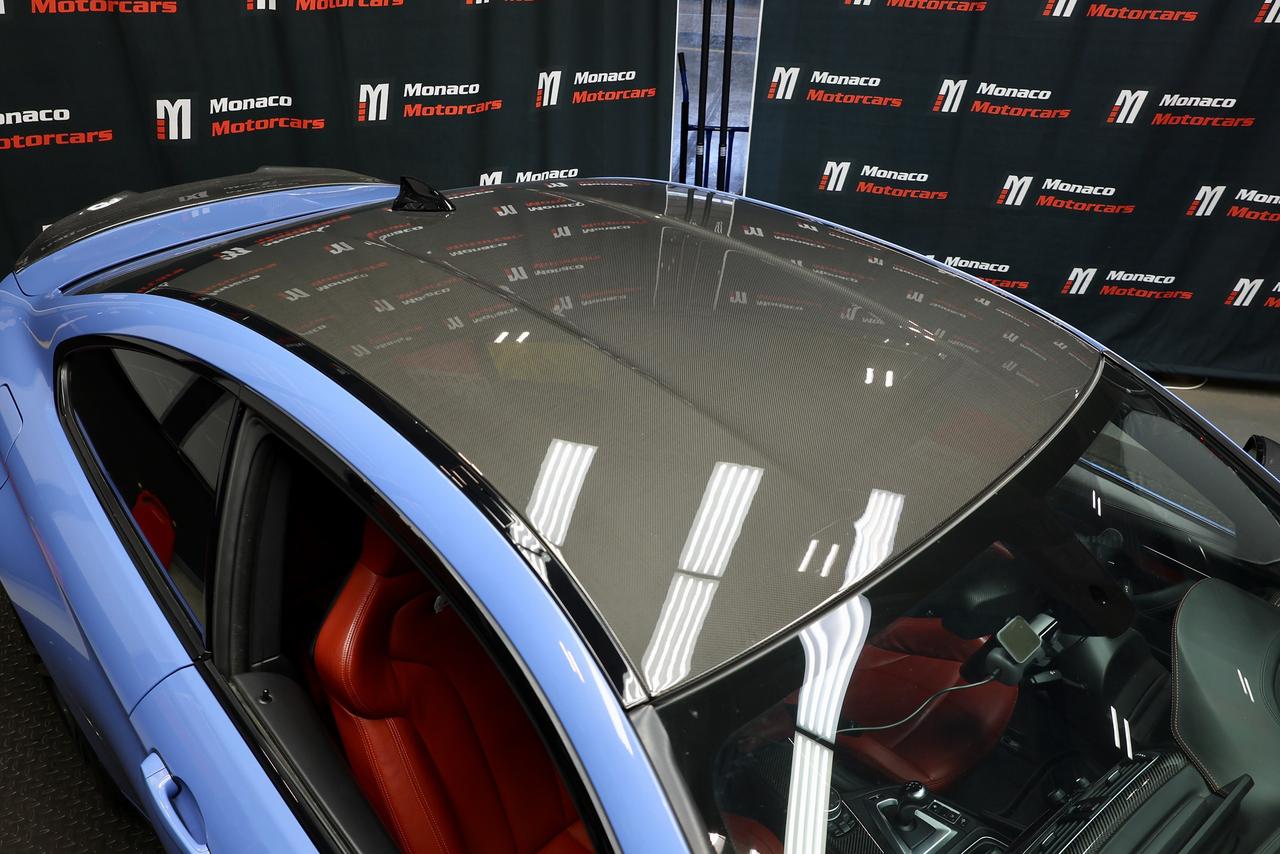 2017 BMW M4 - M-DCT|HEADSUP|CARBONROOF|NAVI|CAMERA Photo