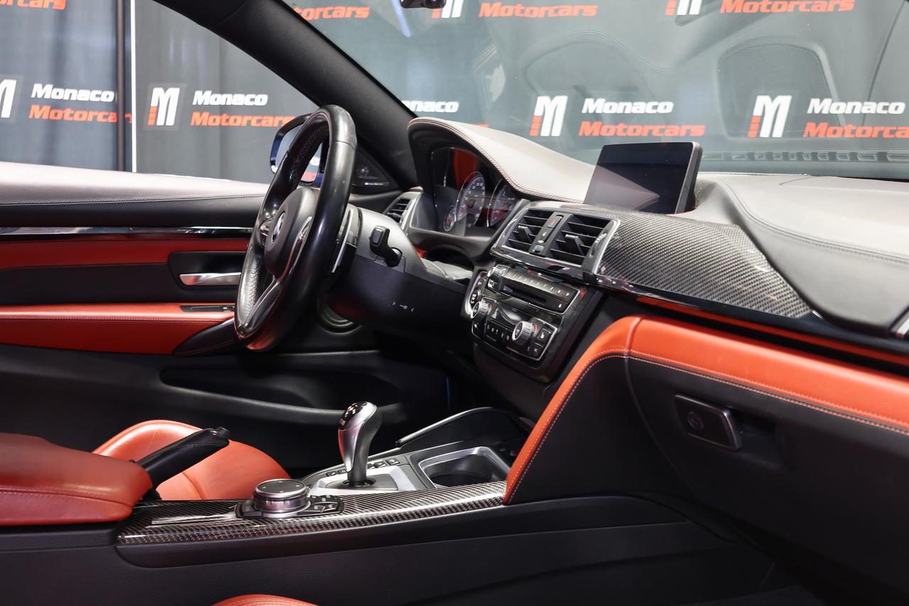 2017 BMW M4 - M-DCT|HEADSUP|CARBONROOF|NAVI|CAMERA Photo
