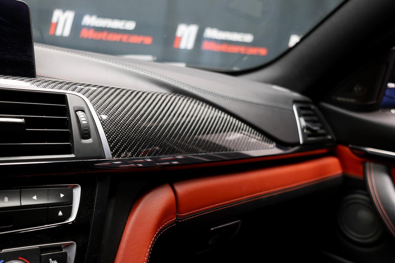 2017 BMW M4 - M-DCT|HEADSUP|CARBONROOF|NAVI|CAMERA Photo