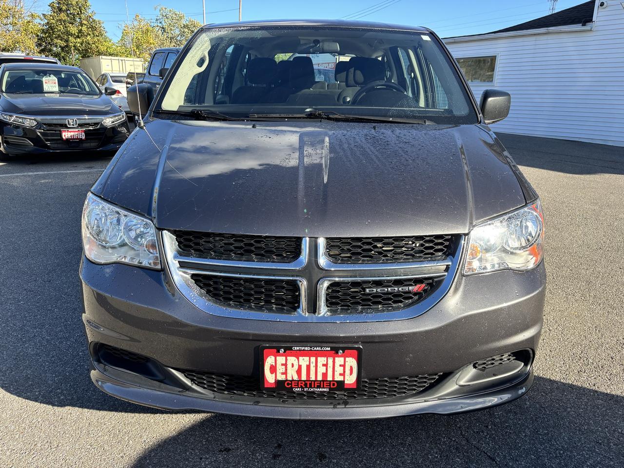 2017 Dodge Grand Caravan CANADA VALUE PACKAGE Photo5