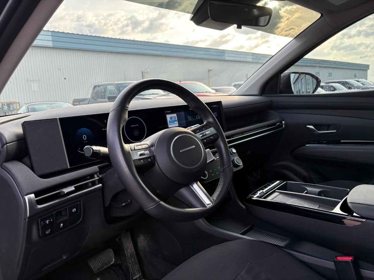 2025 Hyundai Tucson Preferred AWD w/Trend Pkg [TUCWDK2EPMTM] Photo