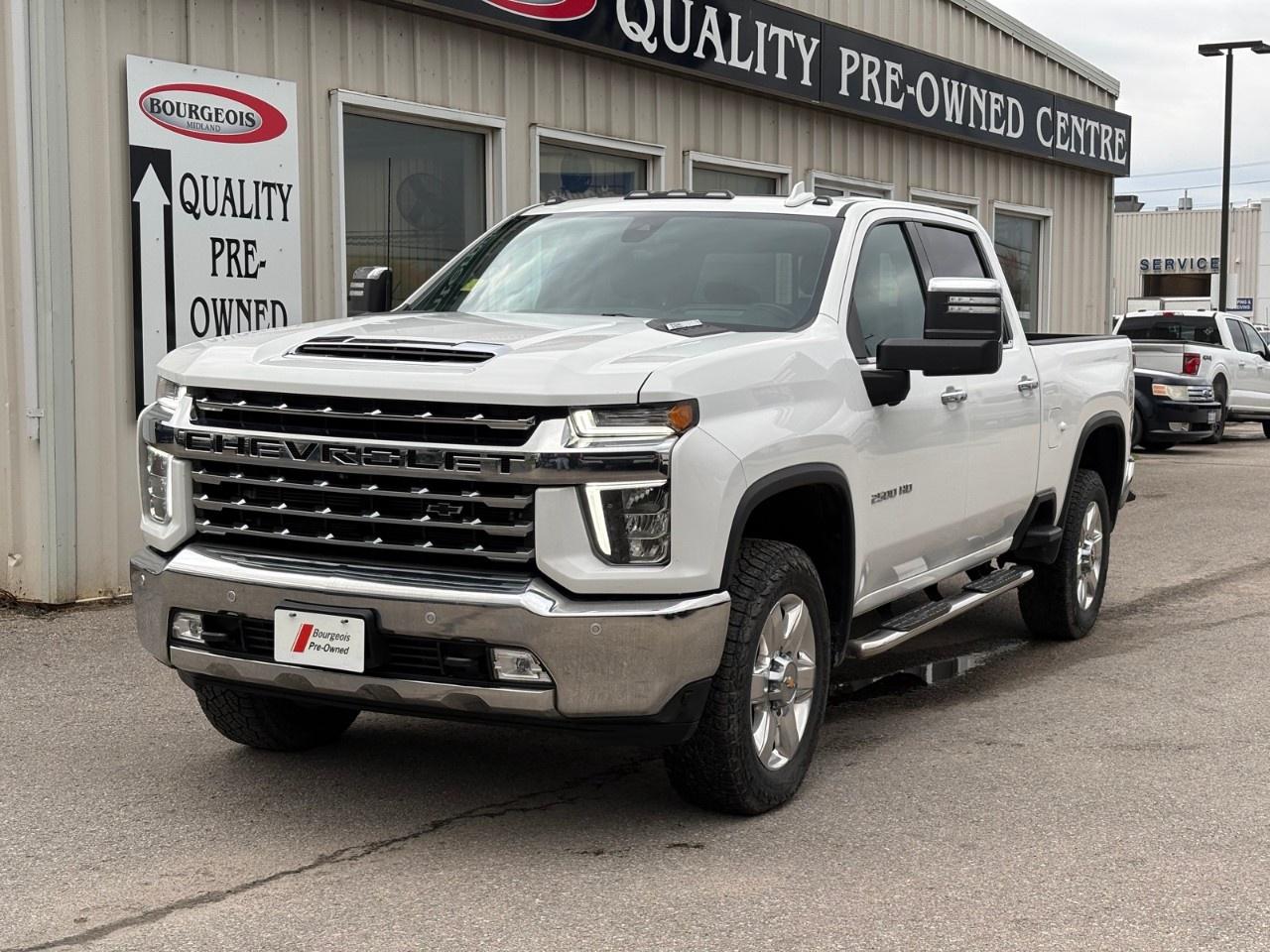 2023 Chevrolet Silverado 2500 HD 4WD Crew Cab Standard Box LTZ Photo5