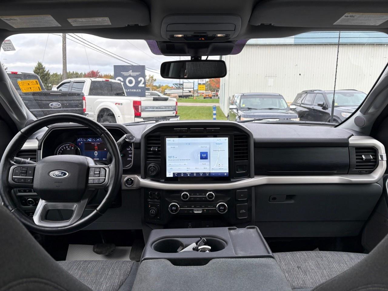 2021 Ford F-150 XLT 4WD SuperCrew 5.5' Box Photo