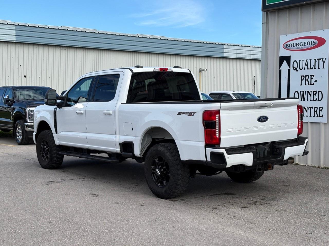 2023 Ford F-250 Super Duty SRW XLT 4WD SUPERCAB 6.75' BOX Photo