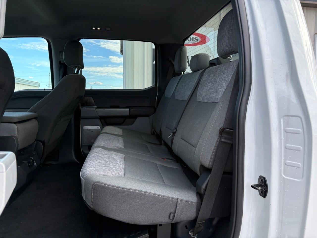 2023 Ford F-250 Super Duty SRW XLT 4WD SUPERCAB 6.75' BOX Photo