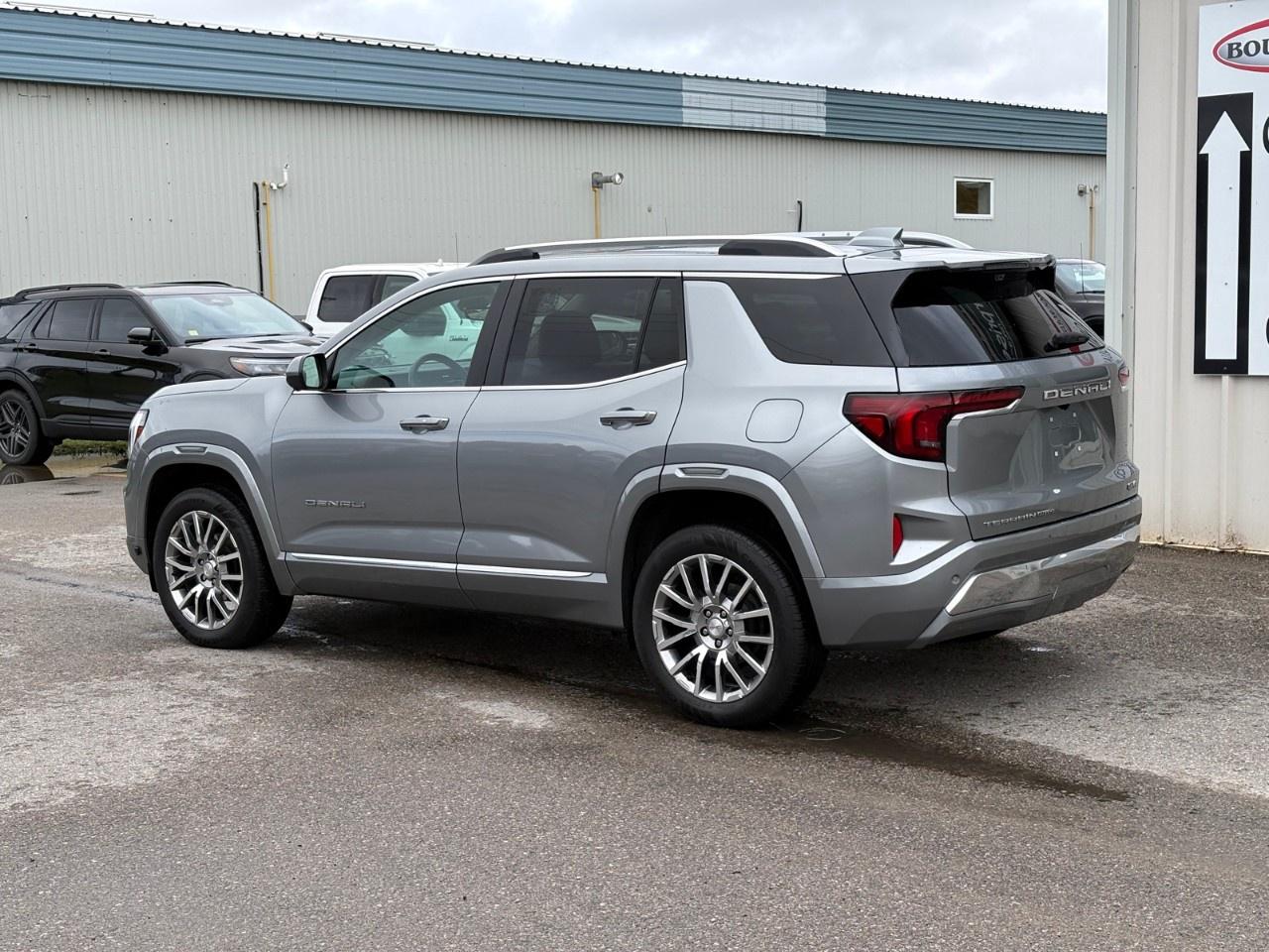 2026 GMC Terrain AWD Denali Photo