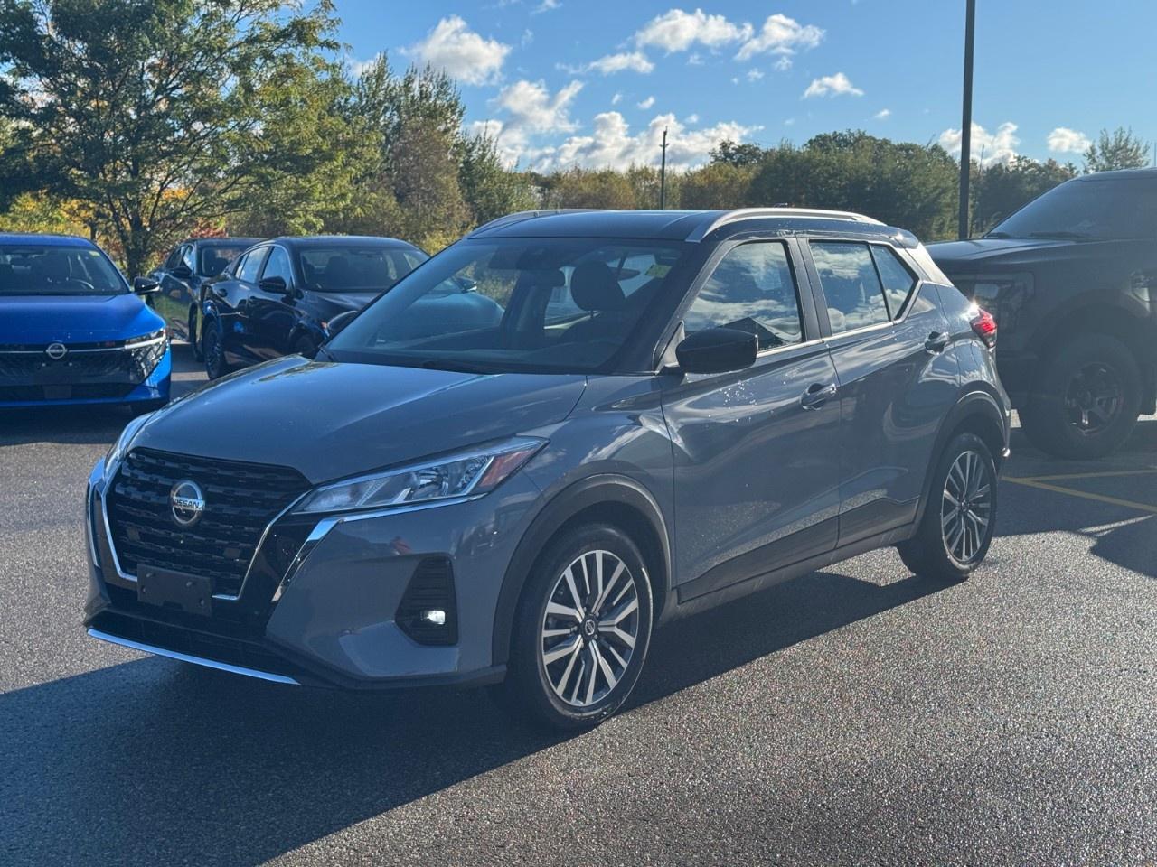 2021 Nissan Kicks SV FWD Photo
