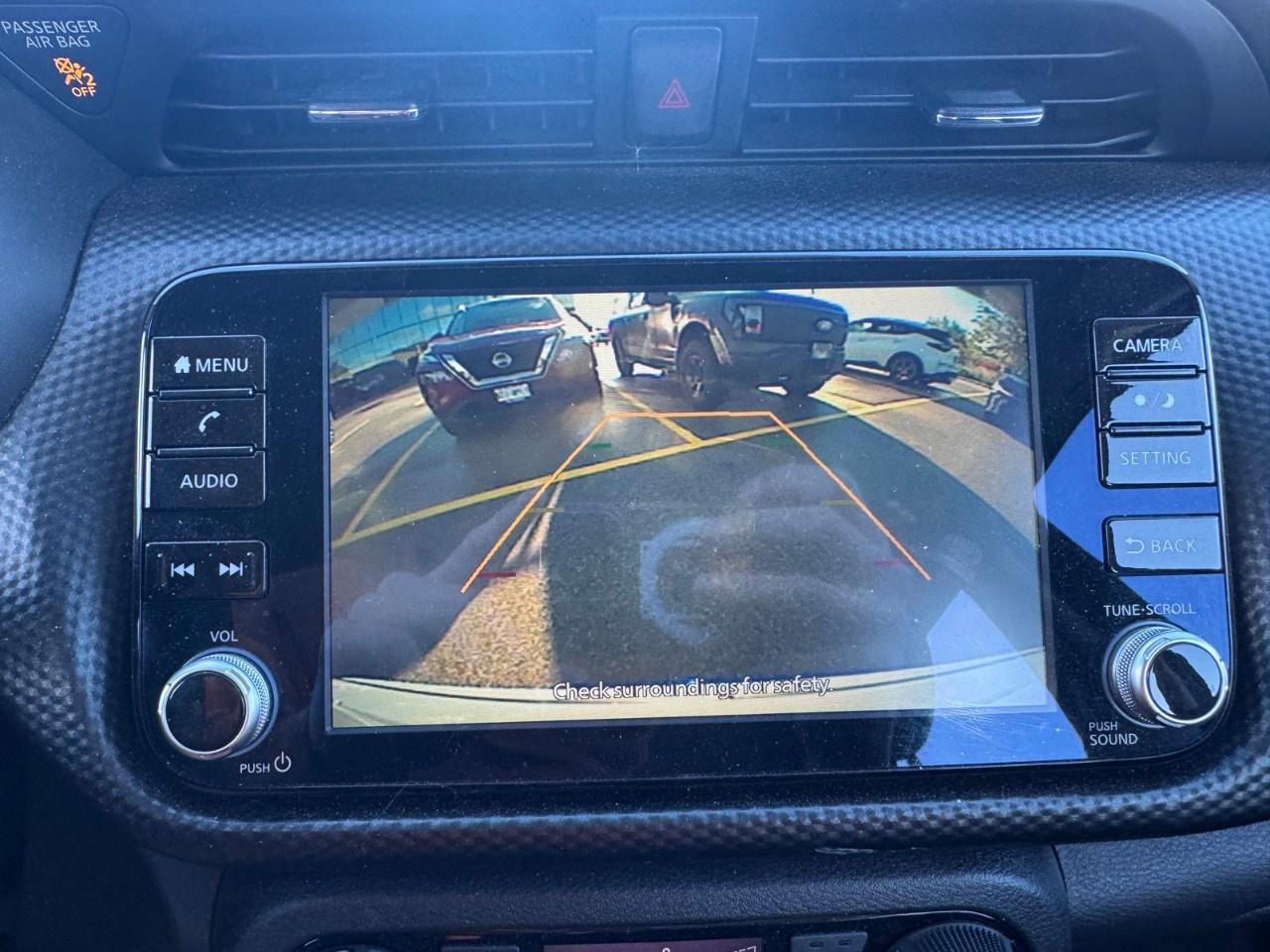 2021 Nissan Kicks SV FWD Photo