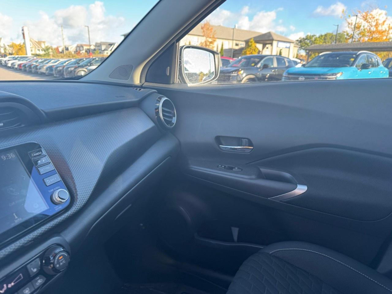 2021 Nissan Kicks SV FWD Photo