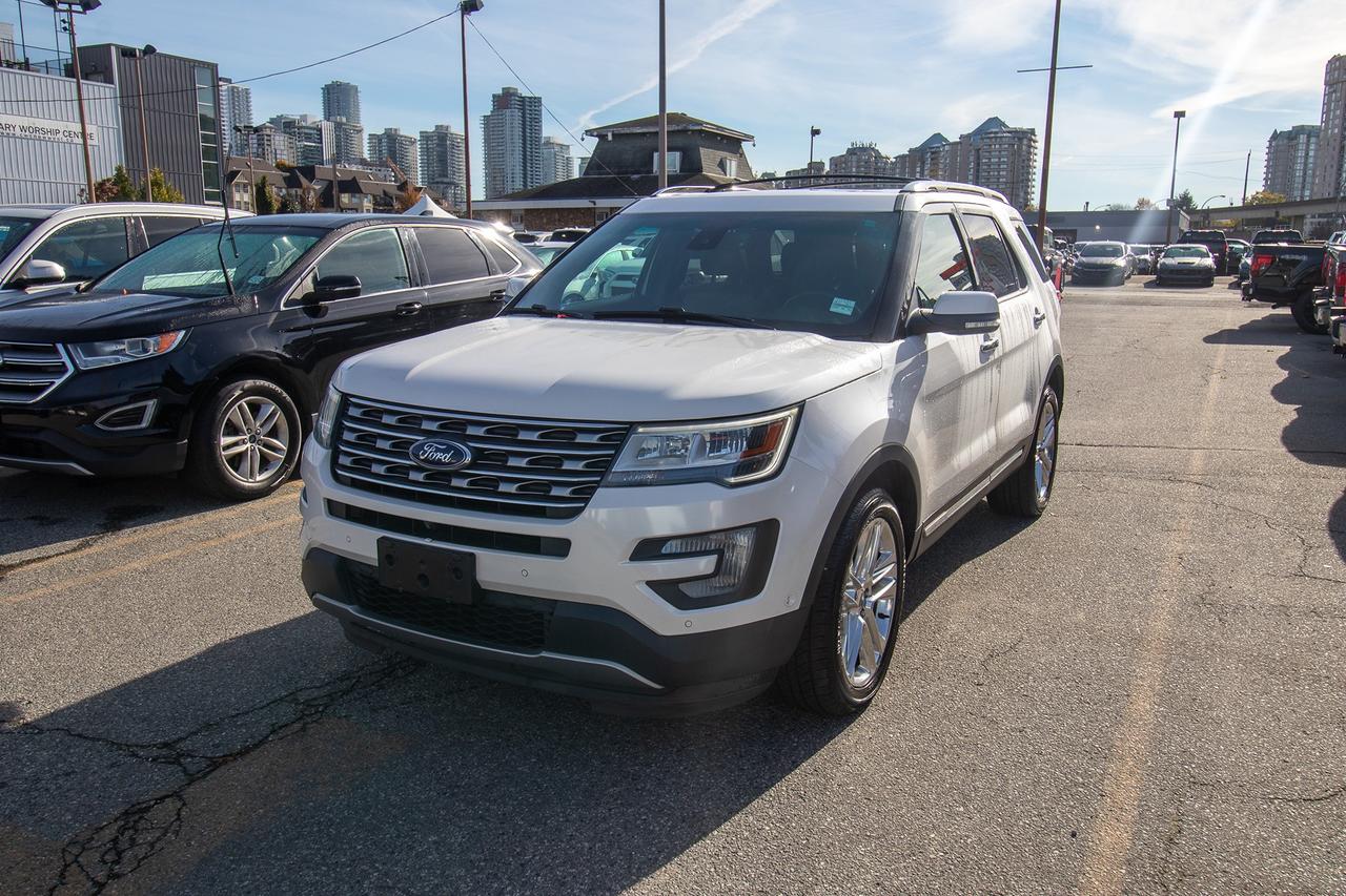 2017 Ford Explorer 4WD Limited Photo0