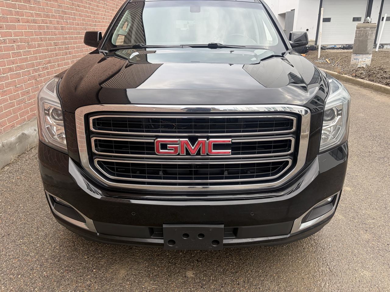 2019 GMC Yukon XL SLE Photo