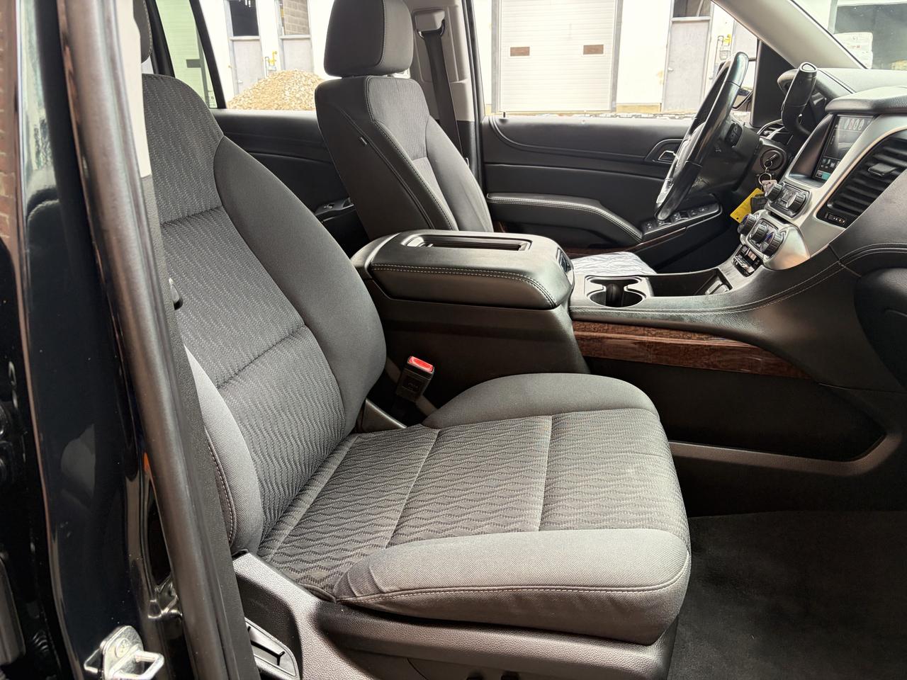 2019 GMC Yukon XL SLE Photo