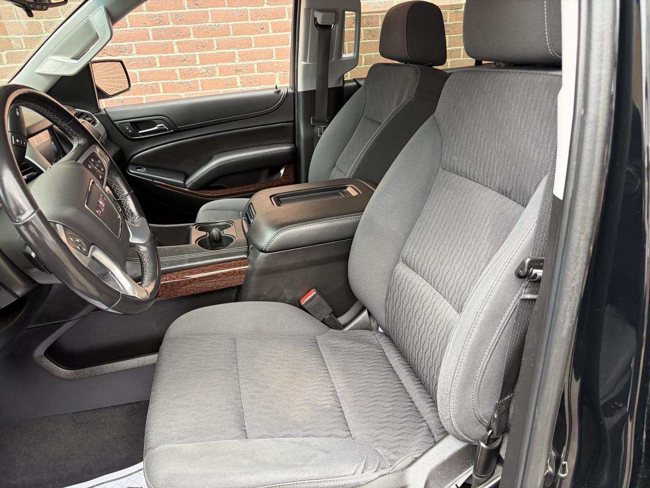 2019 GMC Yukon XL SLE Photo