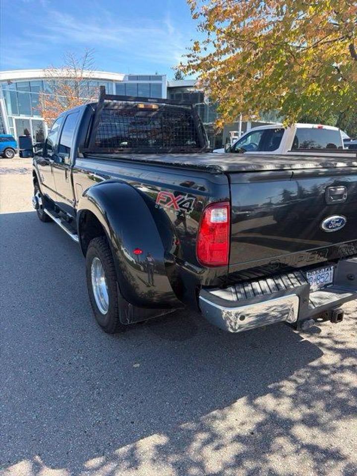 2012 Ford SUPER DUTY F-350 DRW Lariat - Photo #5