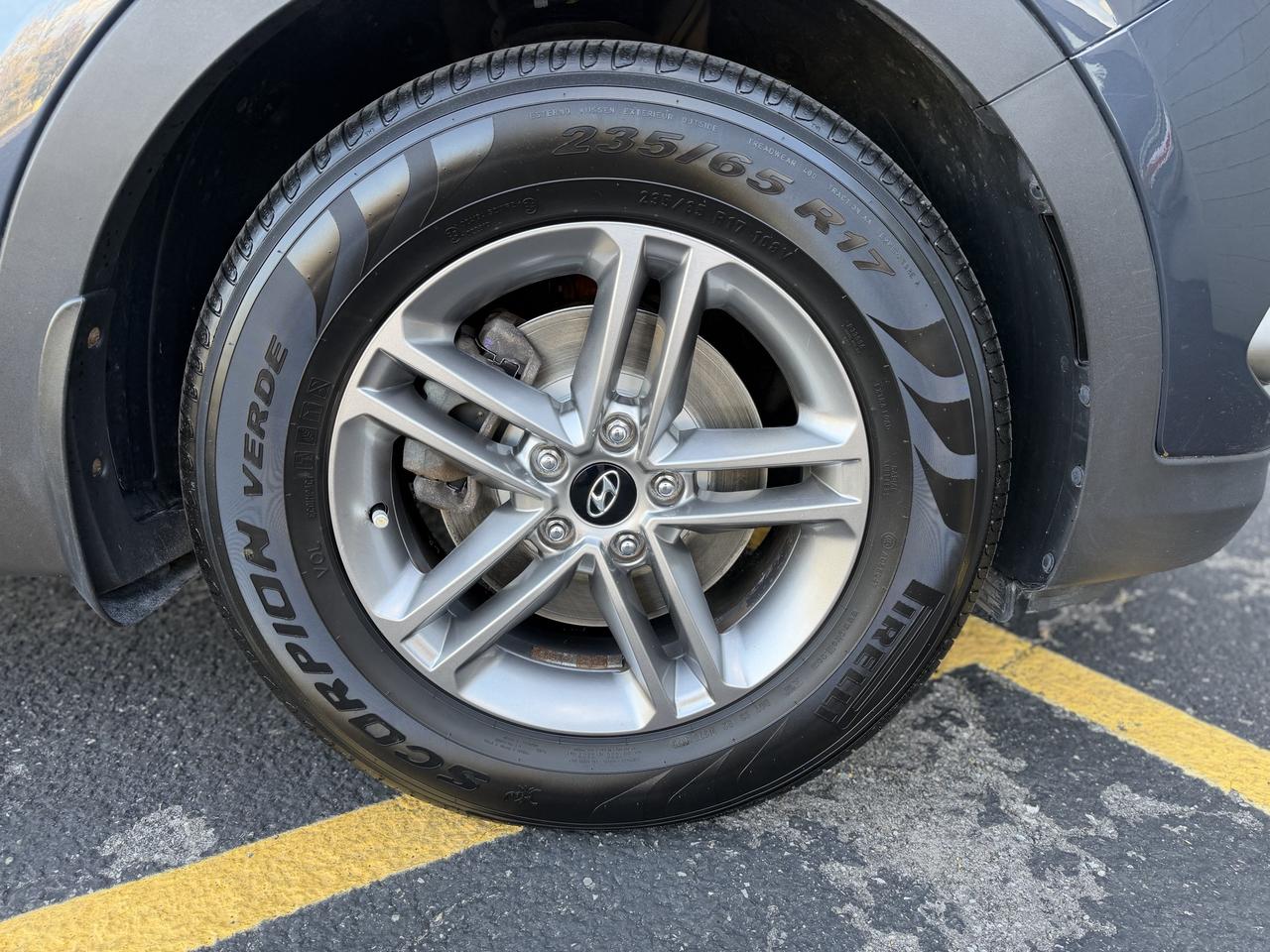 2018 Hyundai Santa Fe Sport 2.4L Luxury AWD Photo