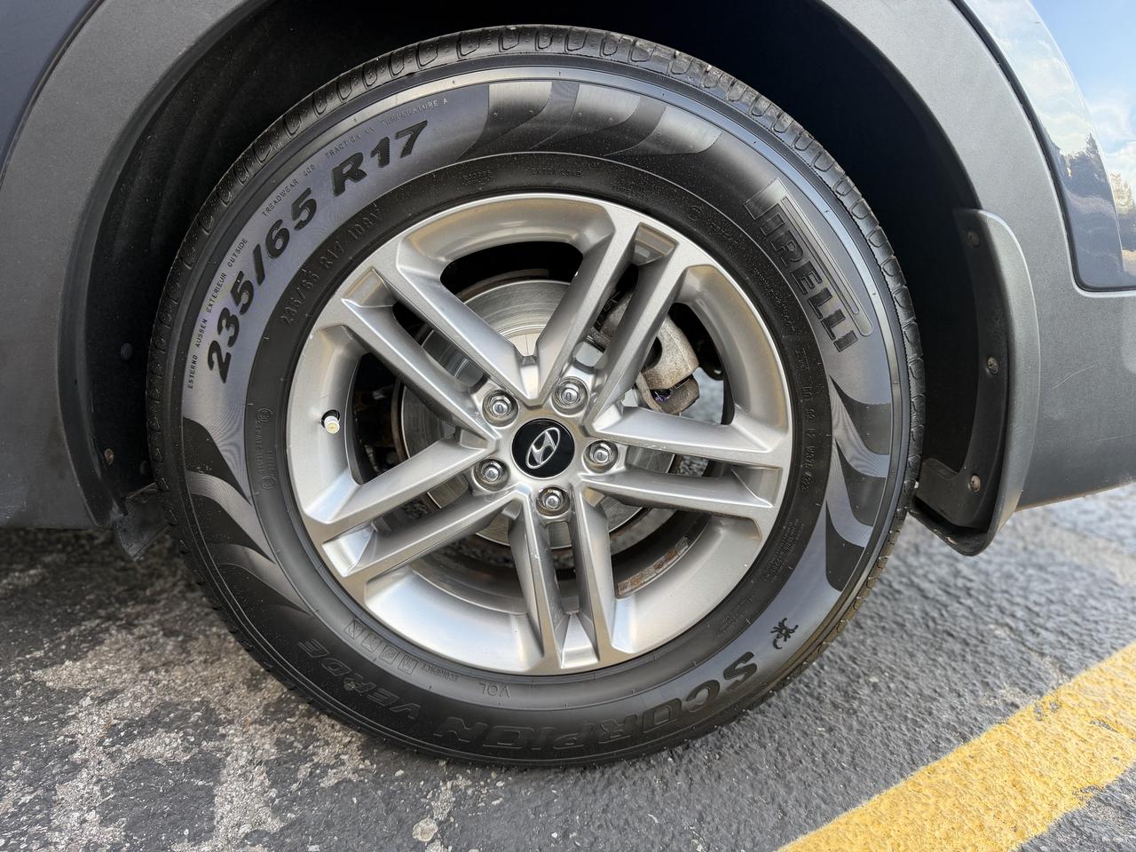 2018 Hyundai Santa Fe Sport 2.4L Luxury AWD Photo