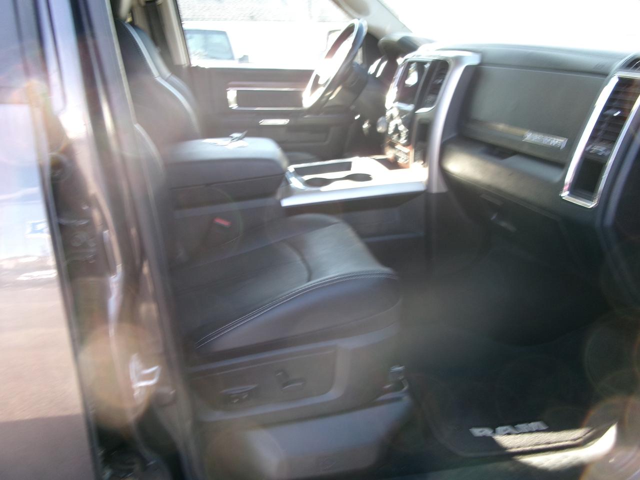 2018 RAM 1500 Laramie Crew Cab 4X4 Photo
