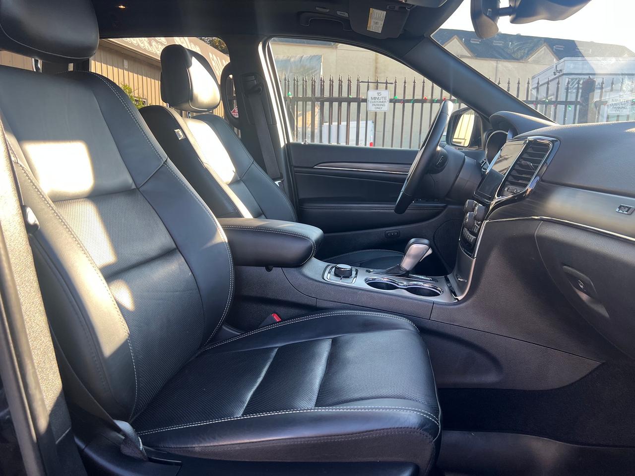 2021 Jeep Grand Cherokee 80th Anniversary Edition Photo