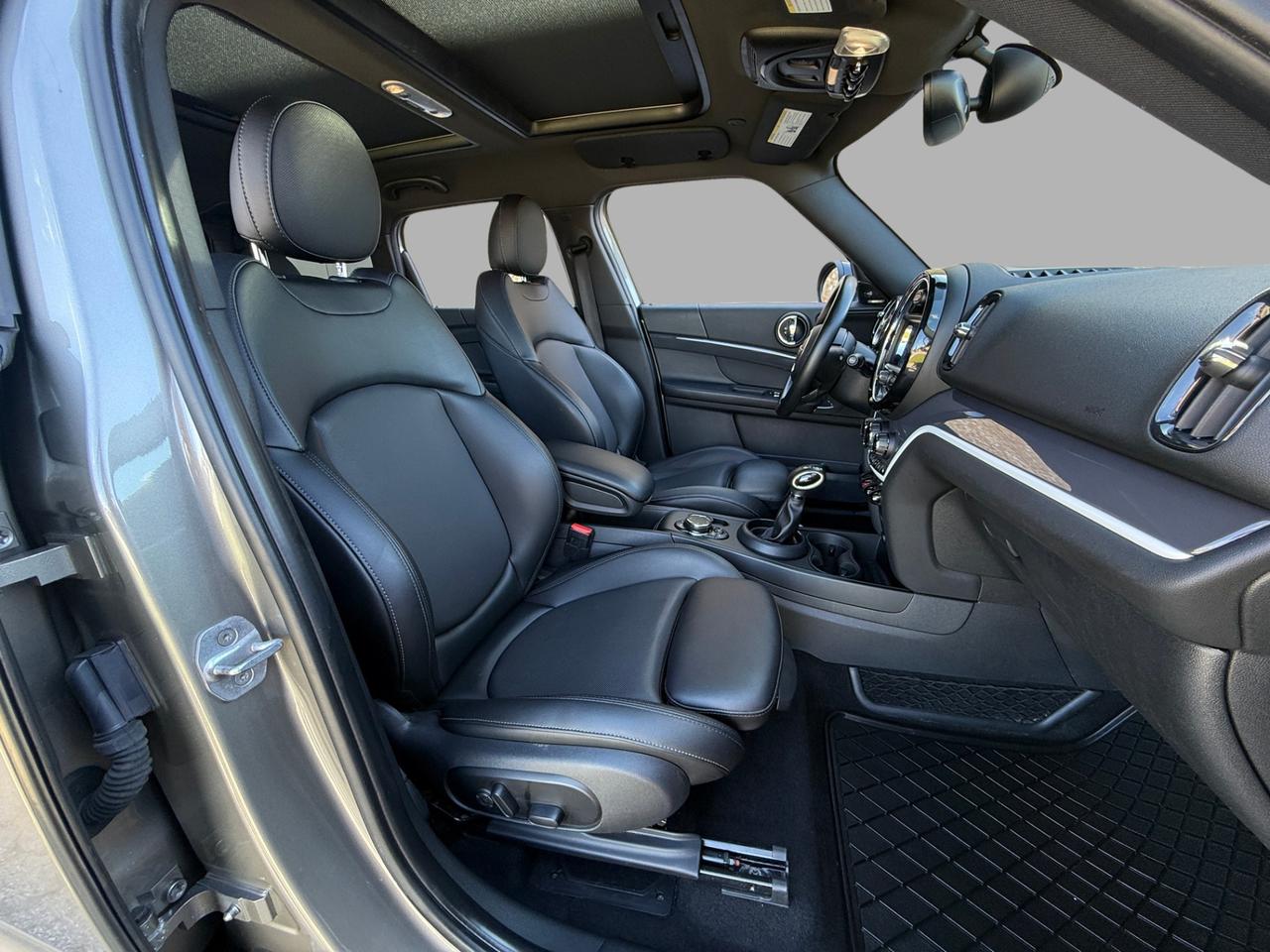 2018 MINI Cooper Countryman Cooper S ALL4 Photo