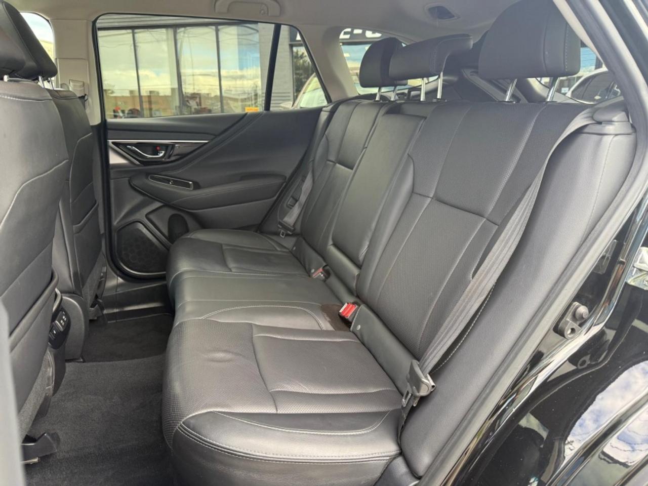 2020 Subaru Outback LIMITED AWD |LEATHER |SUNROOF |NAV |EYESIGHT Photo