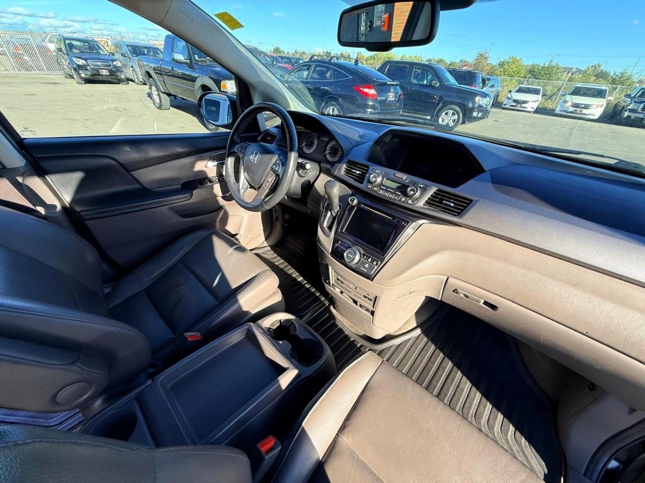 2014 Honda Odyssey TOURING DVD NAVI Photo